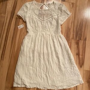 NWT Beyond the Radar (Boot Barn) Dress—M